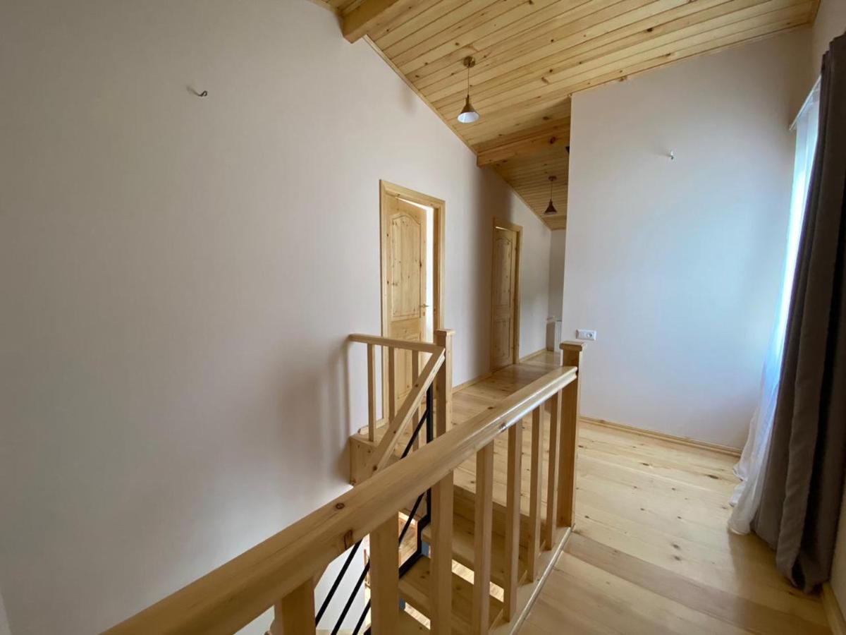 Cottage Qel Mestia Eksteriør billede