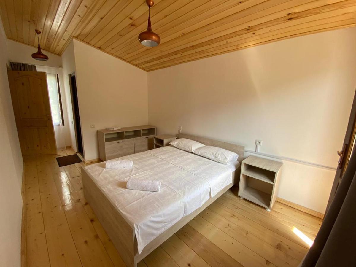 Cottage Qel Mestia Eksteriør billede